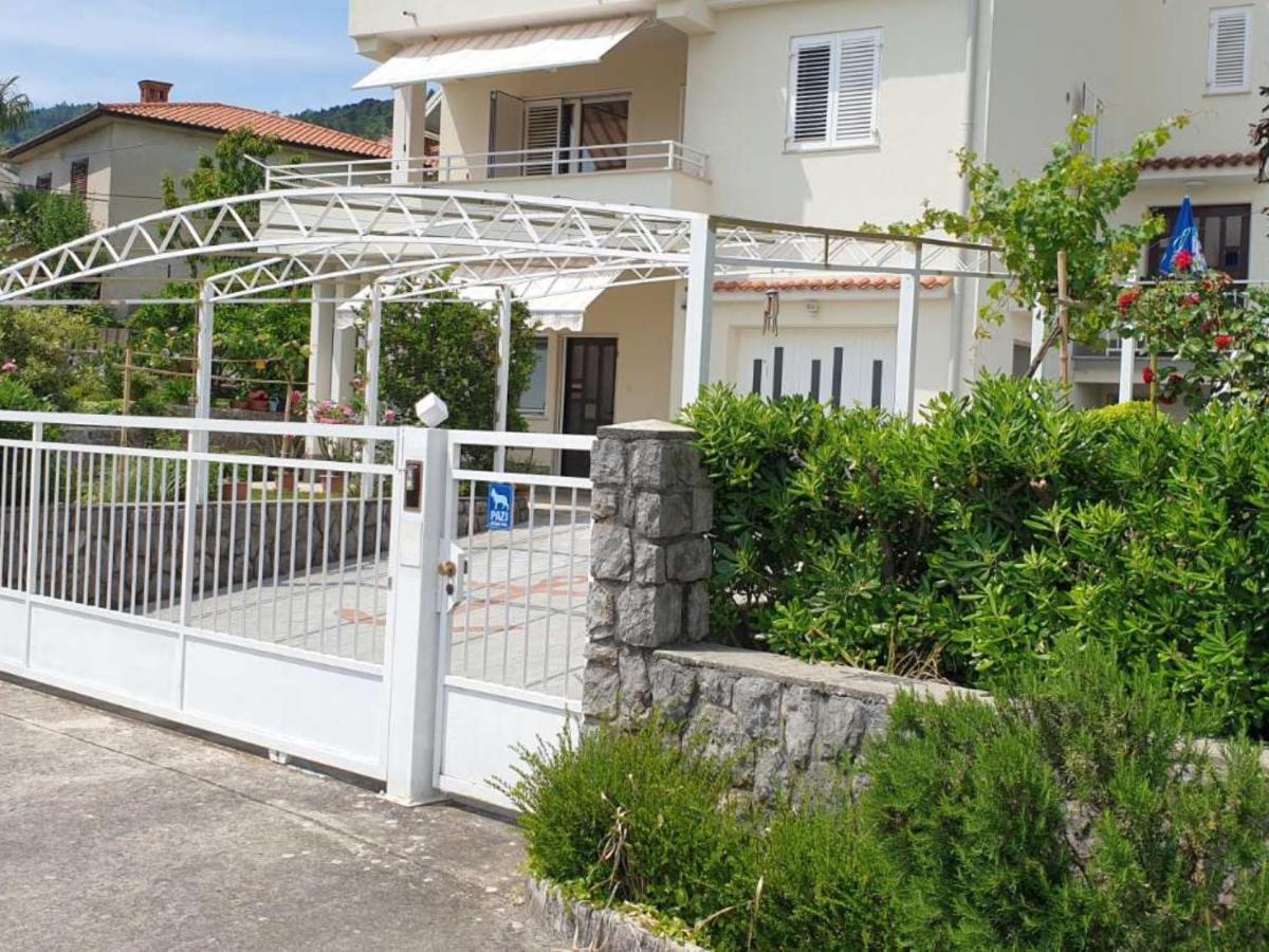 Apartment Jf Rezine Lovran Kültér fotó